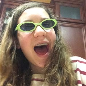 Meet your Posher, Cluur